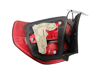 2006 BMW 320d E90 Genuine Rear Left Outer N/S Passenger Tail Light 6937457