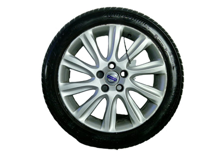 Volvo V40 MK3 (525) 17" Alloy Wheel with Tyre 205/50/17 ~3mm 31381857