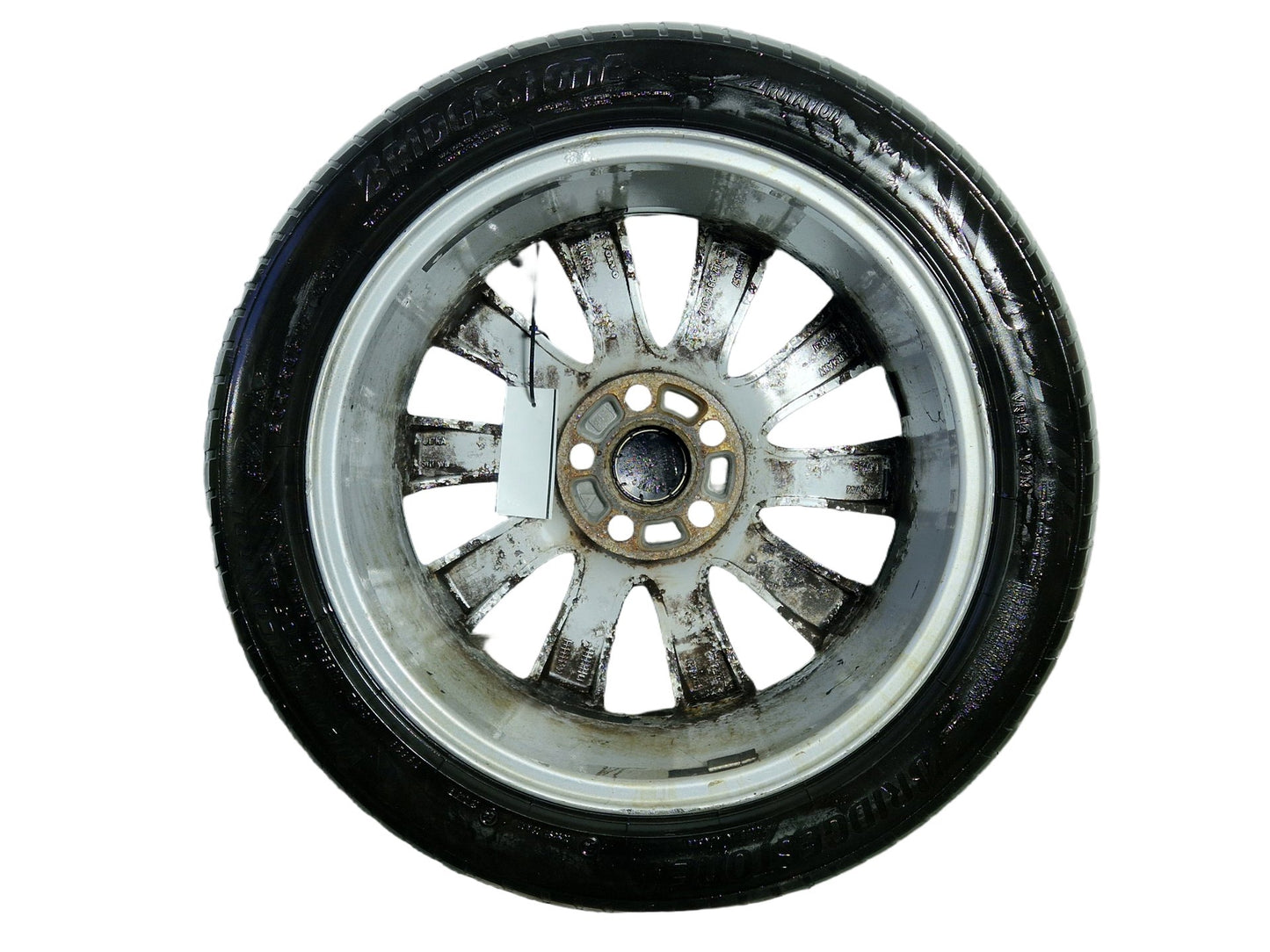 Volvo V40 MK3 (525) 17" Alloy Wheel with Tyre 205/50/17 ~3mm 31381857