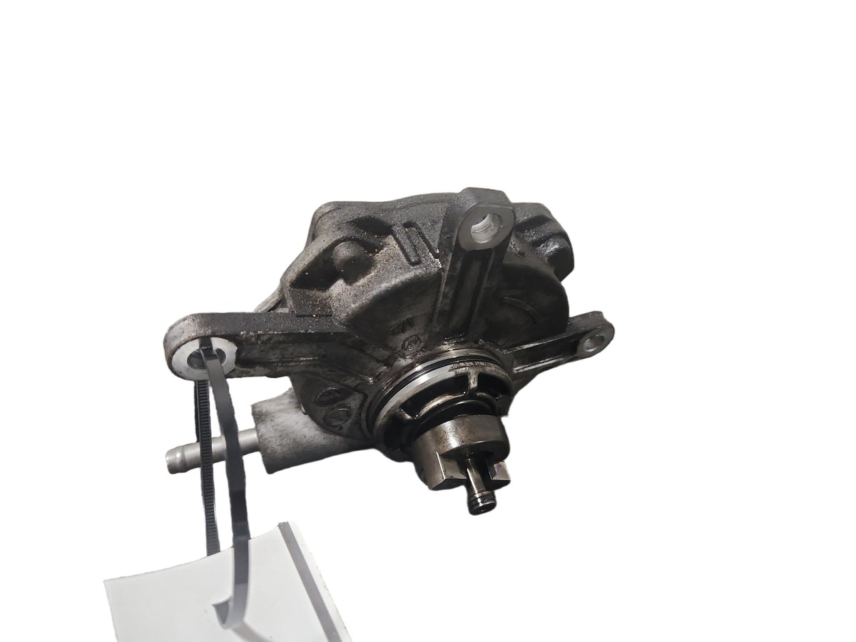 Lexus IS220d MK2 FL (ALE20) Sedan 2.2 Diesel 2AD-FHV Vacuum Air 01070850