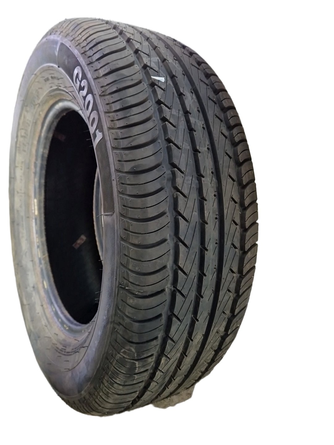Goldway Tyre 215/65/R15C G2001 Genuine ~7mm