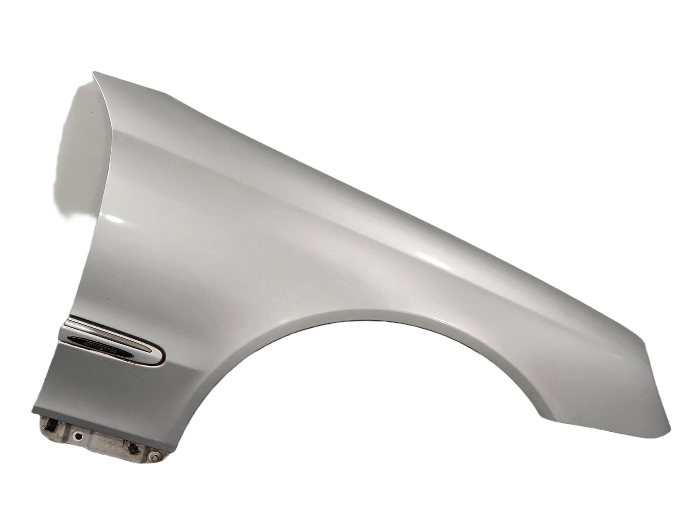 Mercedes CLK-Class C209 Convertible Front Right O/S Wing Fender Panel in Silver