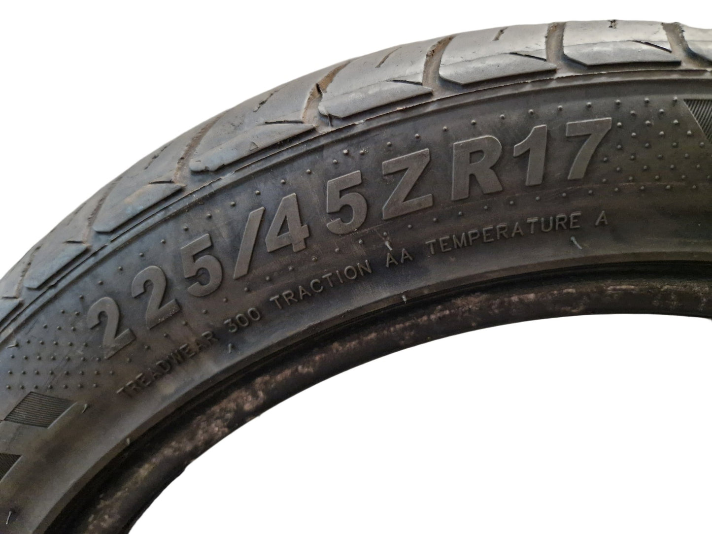 Dynamo 225/45/R17 Street-H MU02 Genuine ~3mm Tread