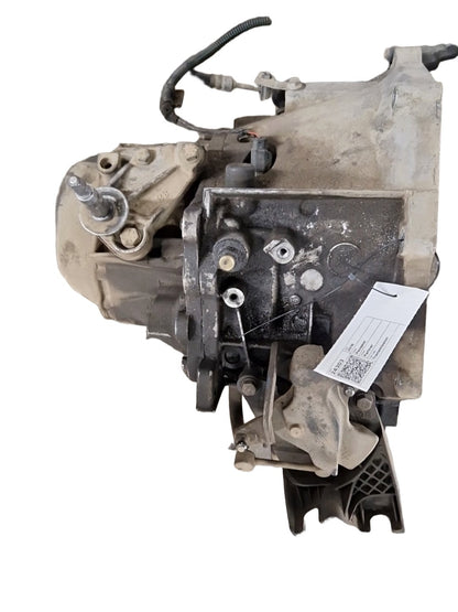 Peugeot Partner B9 Transmission Gearbox 1.6L DV6DTED 5 Speed Manual 2206CF