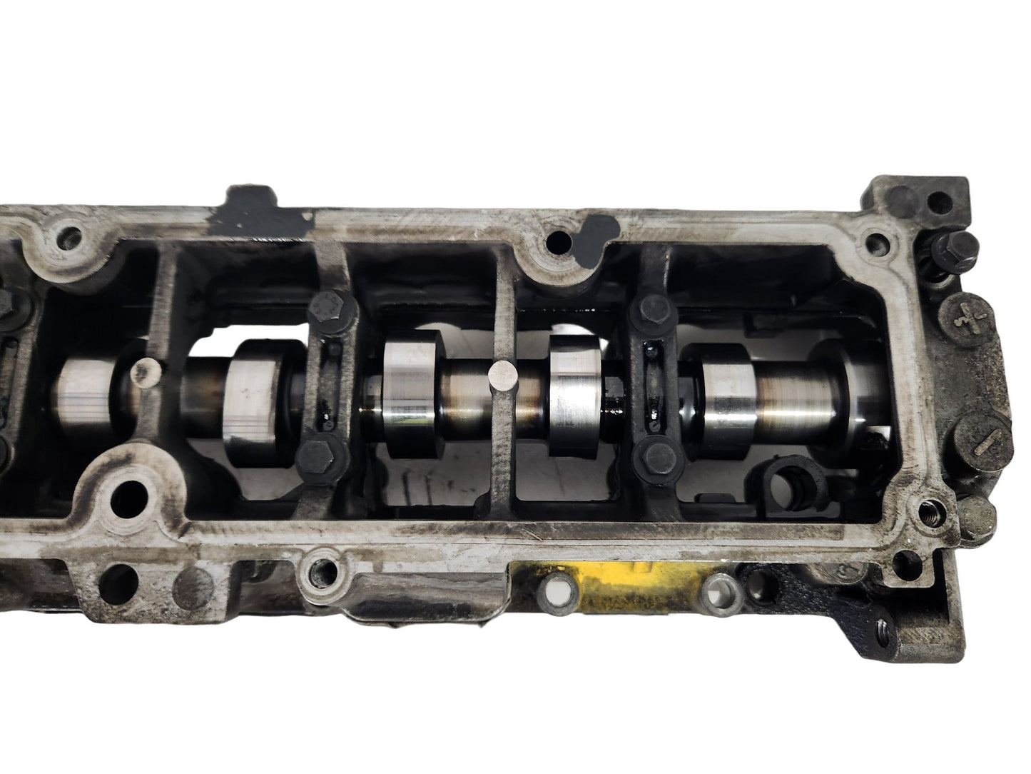 Volvo V40 MK3 (525) Hatchback 1.6 Diesel Genuine Camshaft Housing