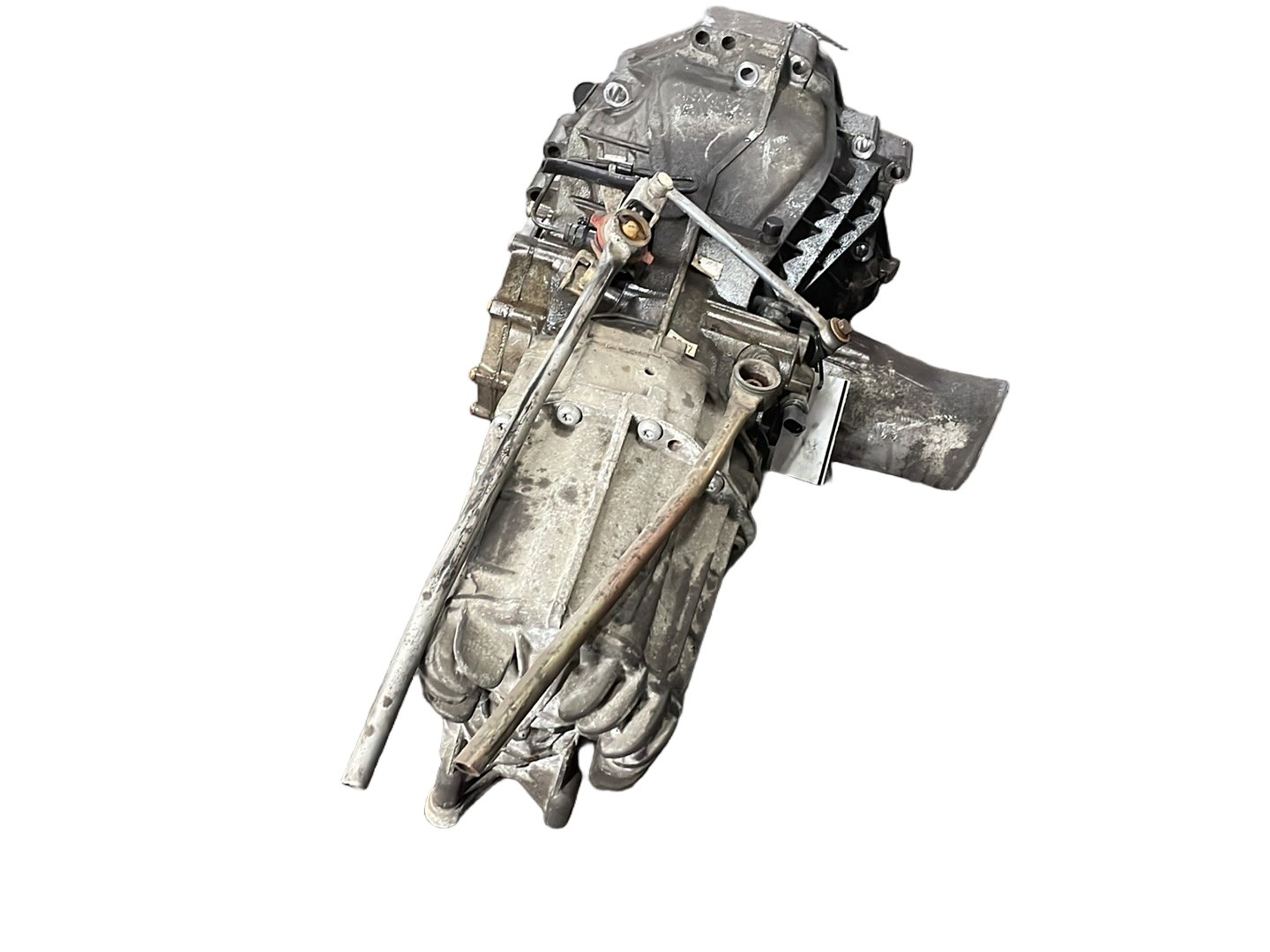 Audi A4 B7 Transmission Gearbox 2.0L Diesel BRE 6 Speed Manual HCF