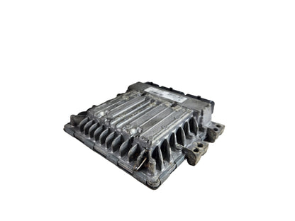 Renault Megane MK3 (Ph2) (X95) Hatchback Engine Control Unit ECU 237100777R