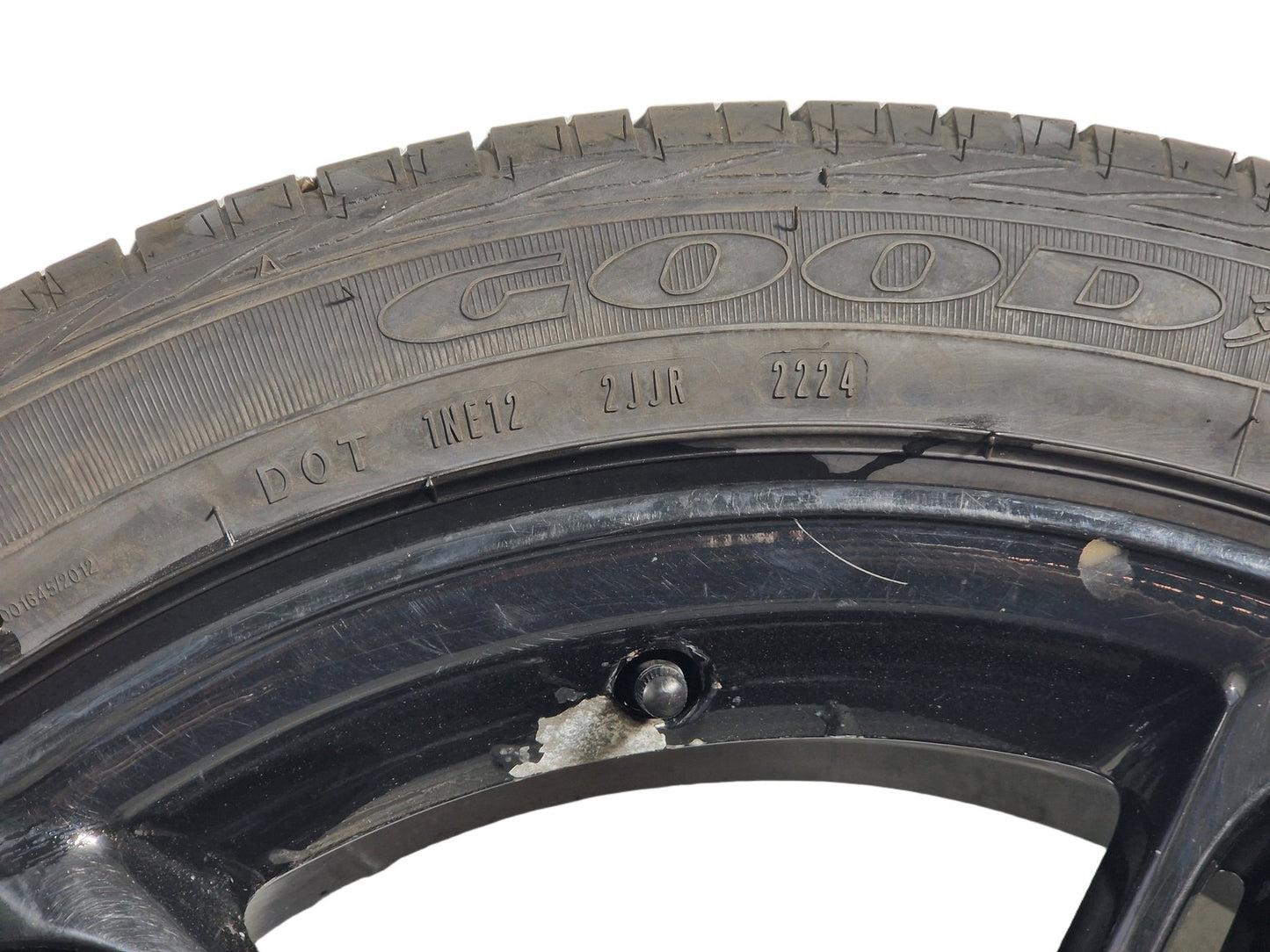 Audi 20" Alloy Wheel with Tyre 255/45/20 6mm 8R060102586