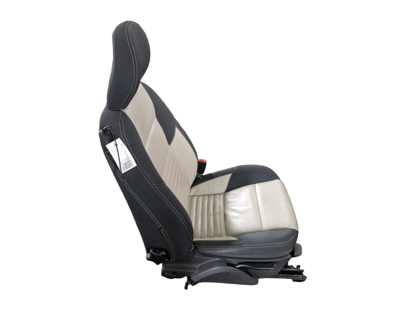 Volvo C30 MK1 FL (MK) (533) Coupe Genuine Front Right O/S Driver Seat