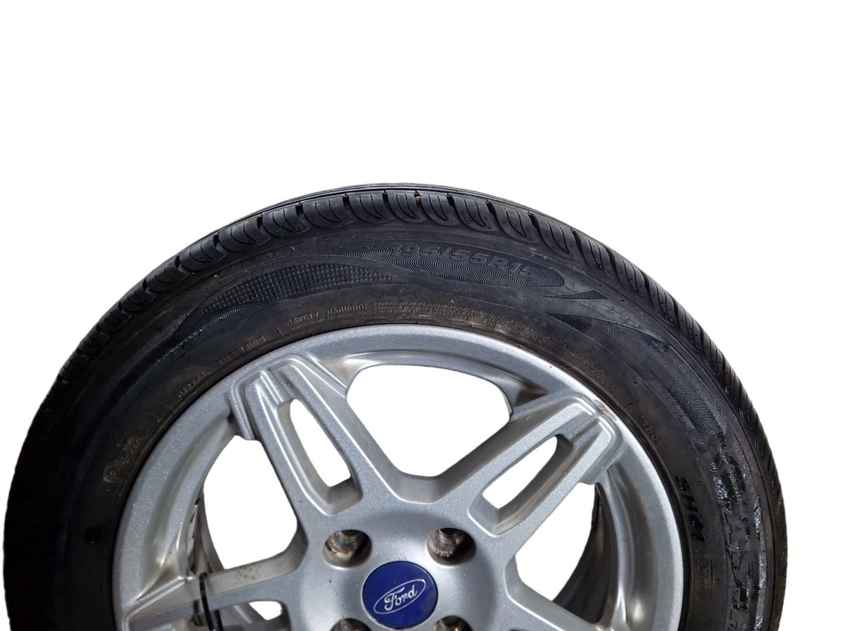 Ford Fiesta MK7 15" Alloy Wheel with Tyre 195/55/15 ~6mm C1BC-1007-BB