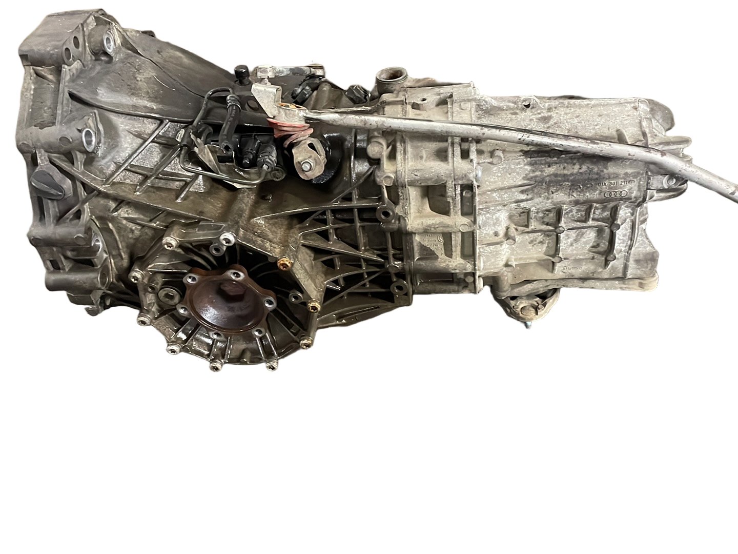 Audi A4 B7 Transmission Gearbox 2.0L Diesel BRE 6 Speed Manual HCF