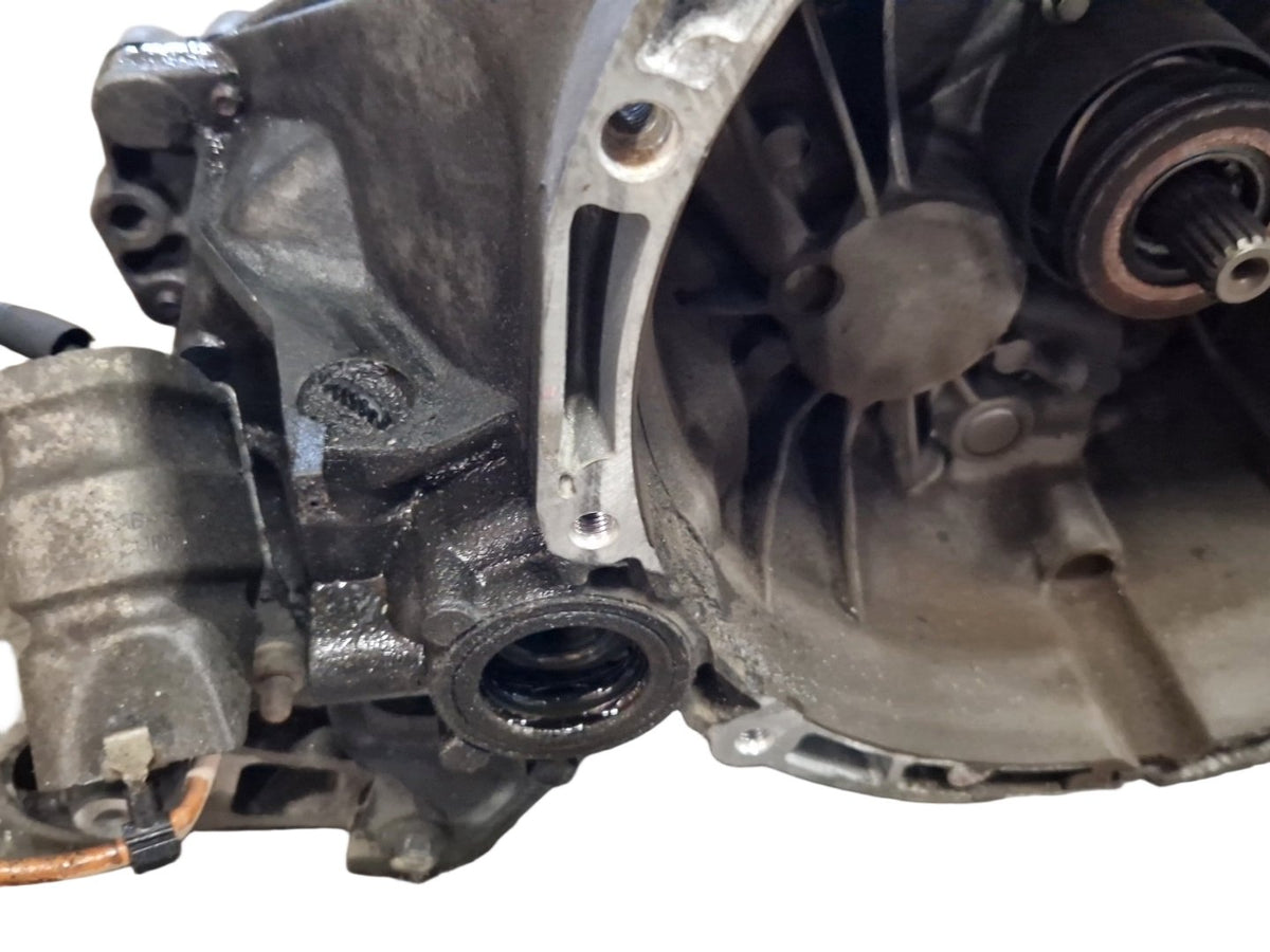Ford Fiesta MK7 Transmission Gearbox 1.2L SNJB 5 Speed Manual 8A6R-7002-JJ