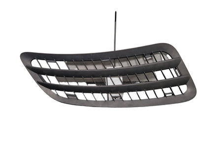 Mercedes-Benz Sprinter W907 Right O/S Driver Bonnet Grille Vent A9108360300