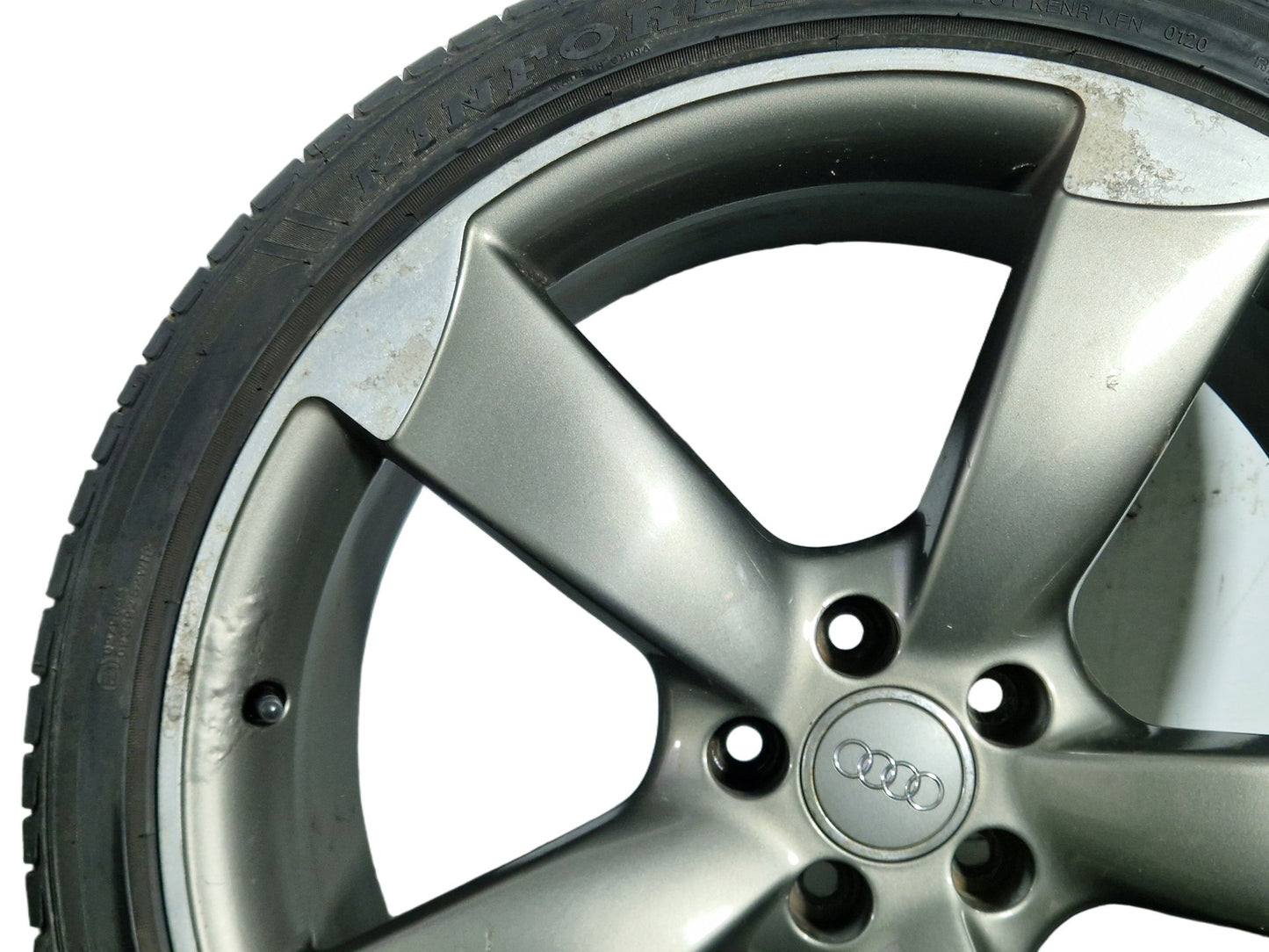 Audi A7 21" Alloy Wheel with Tyre 285/30/21 3mm 4H0601025AT