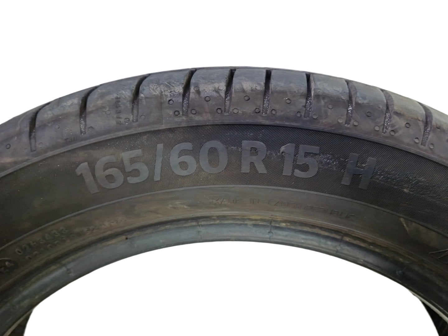 Genuine Continental UltraContact Tyre 165/60/R15H ~6mm Tread