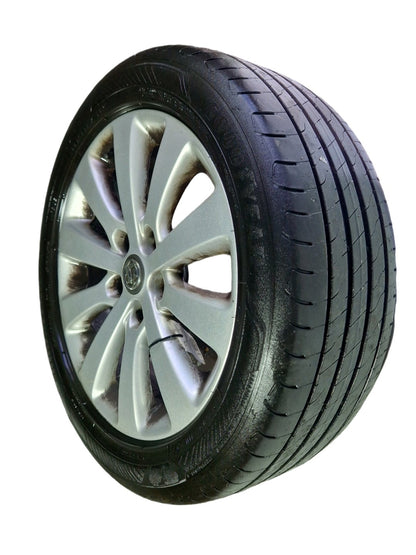 Vauxhall Zafira MK3 (C) (A3470) 17" Alloy Wheel with Tyre 225/50/17 7mm