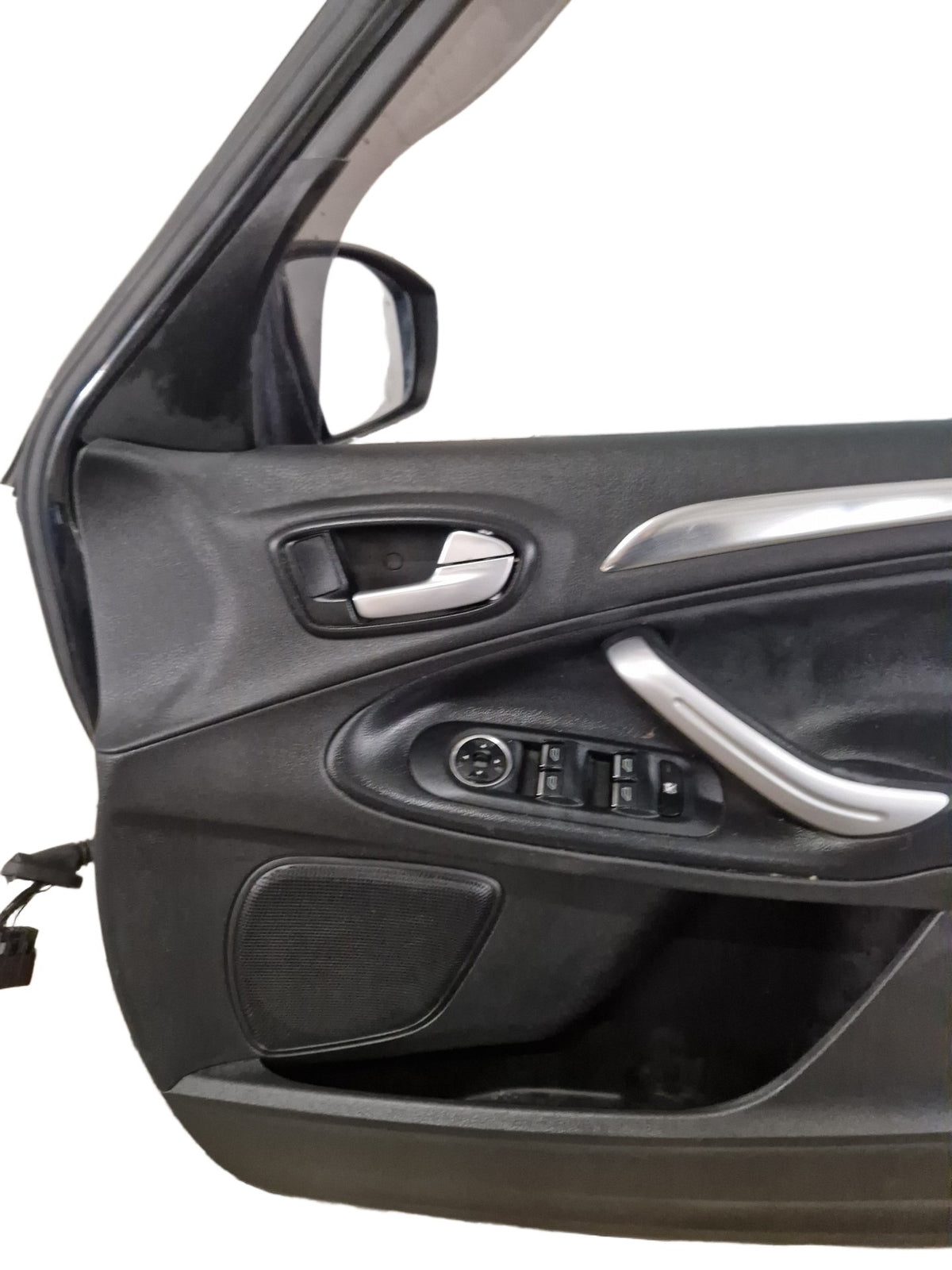 Ford S-Max MK1 (CD340) MPV Front Right Complete Door in Black Panther (Metallic)