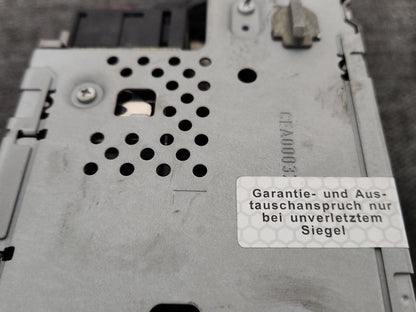 Audi A4 B7 Genuine Radio Stereo CD Player Head Unit 8E0035195AB
