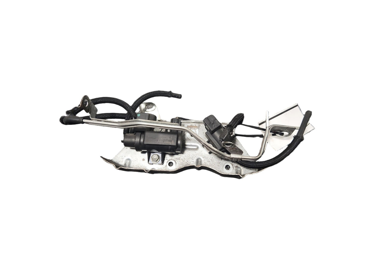 Lexus IS220d MK2 FL (ALE20) Sedan 2.2 Diesel 2AD-FHV Vacuum Solenoid 25819-0R011