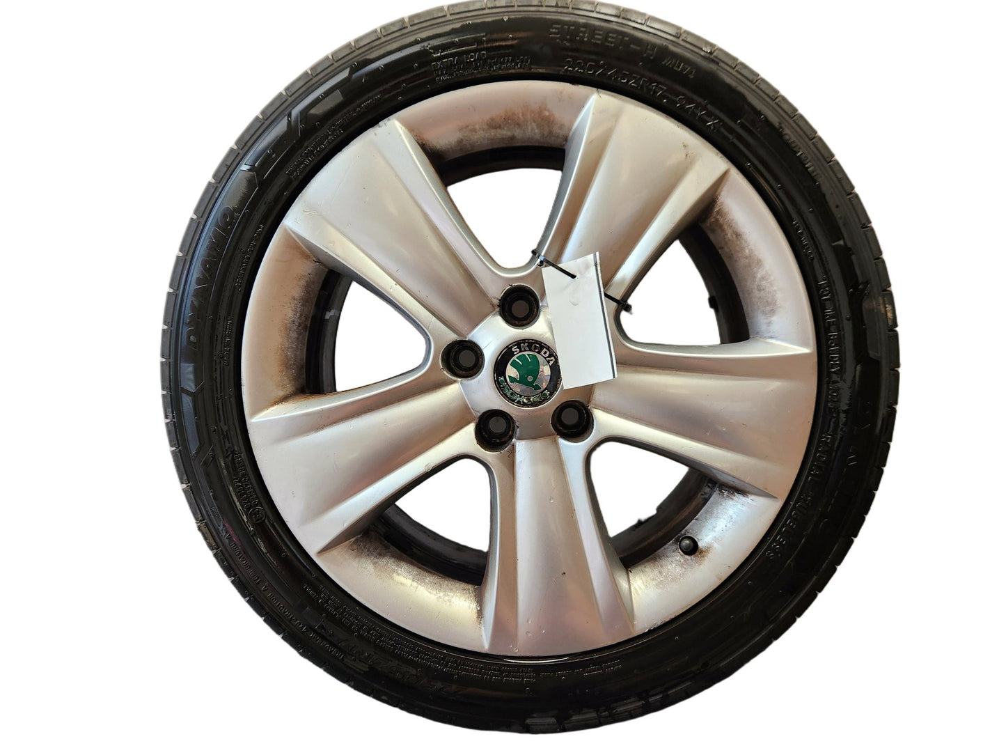 Skoda Yeti MK1 5L 17" Alloy Wheel with Tyre 225/45/17