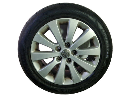 2015 Vauxhall Zafira MK3 (C) (A3470) - Alloy Wheel with Tyre