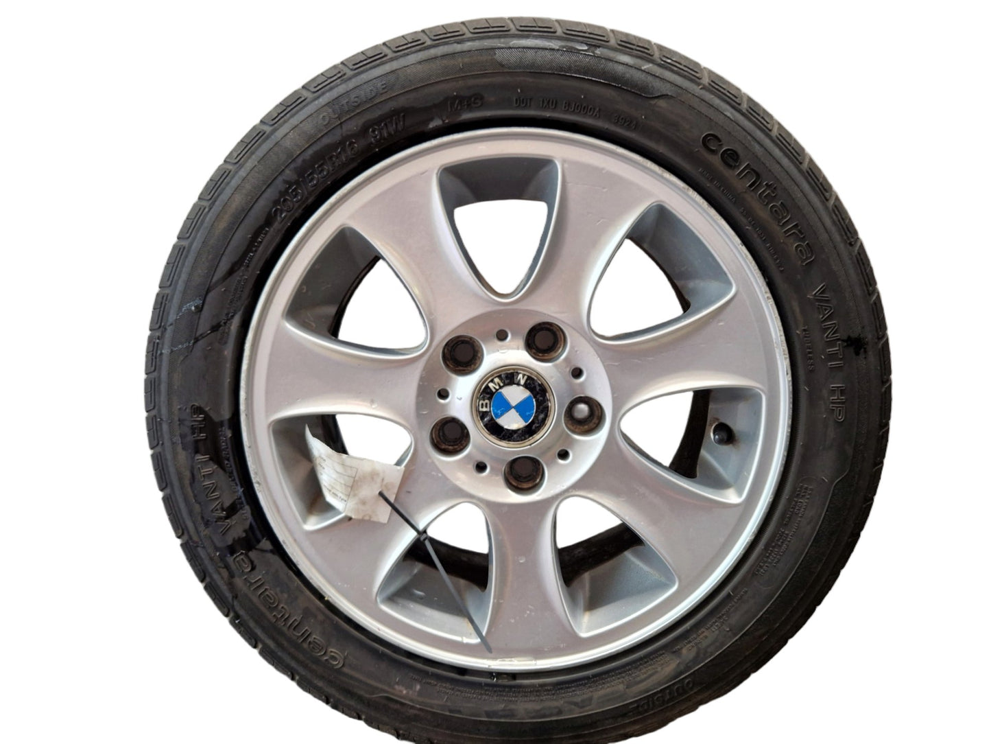 BMW 120i E87 16" Alloy Wheel with Tyre 205/55/16 ~5mm