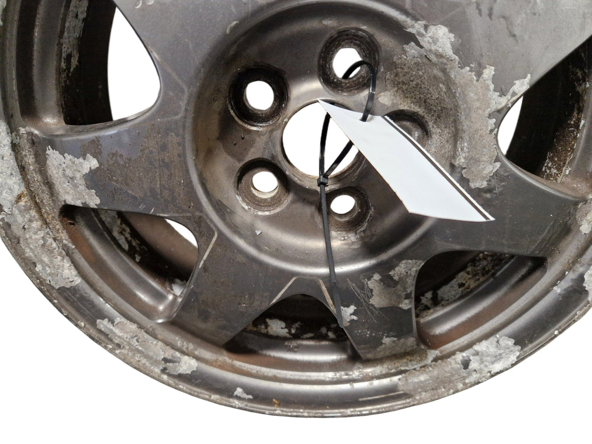 Toyota Prius MK2 (NHW20) Hatchback 16" 7 Spoke Alloy Wheel