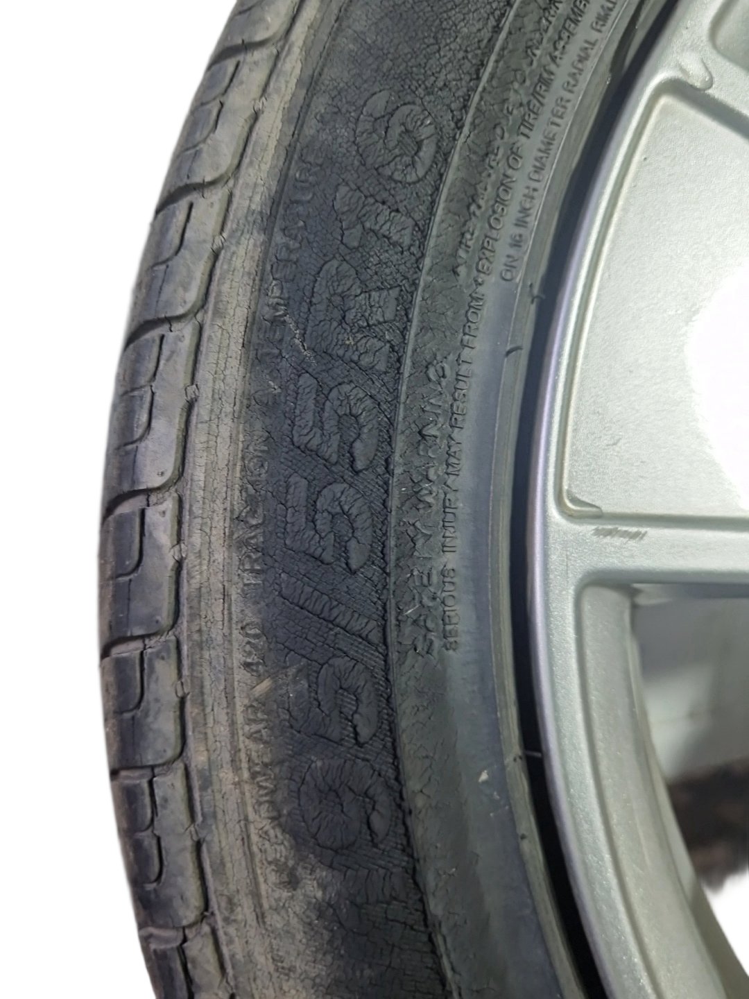Renault Clio MK4 (Ph1) (X98) 16" Alloy Wheel with Tyre 195/55/16 ~5mm