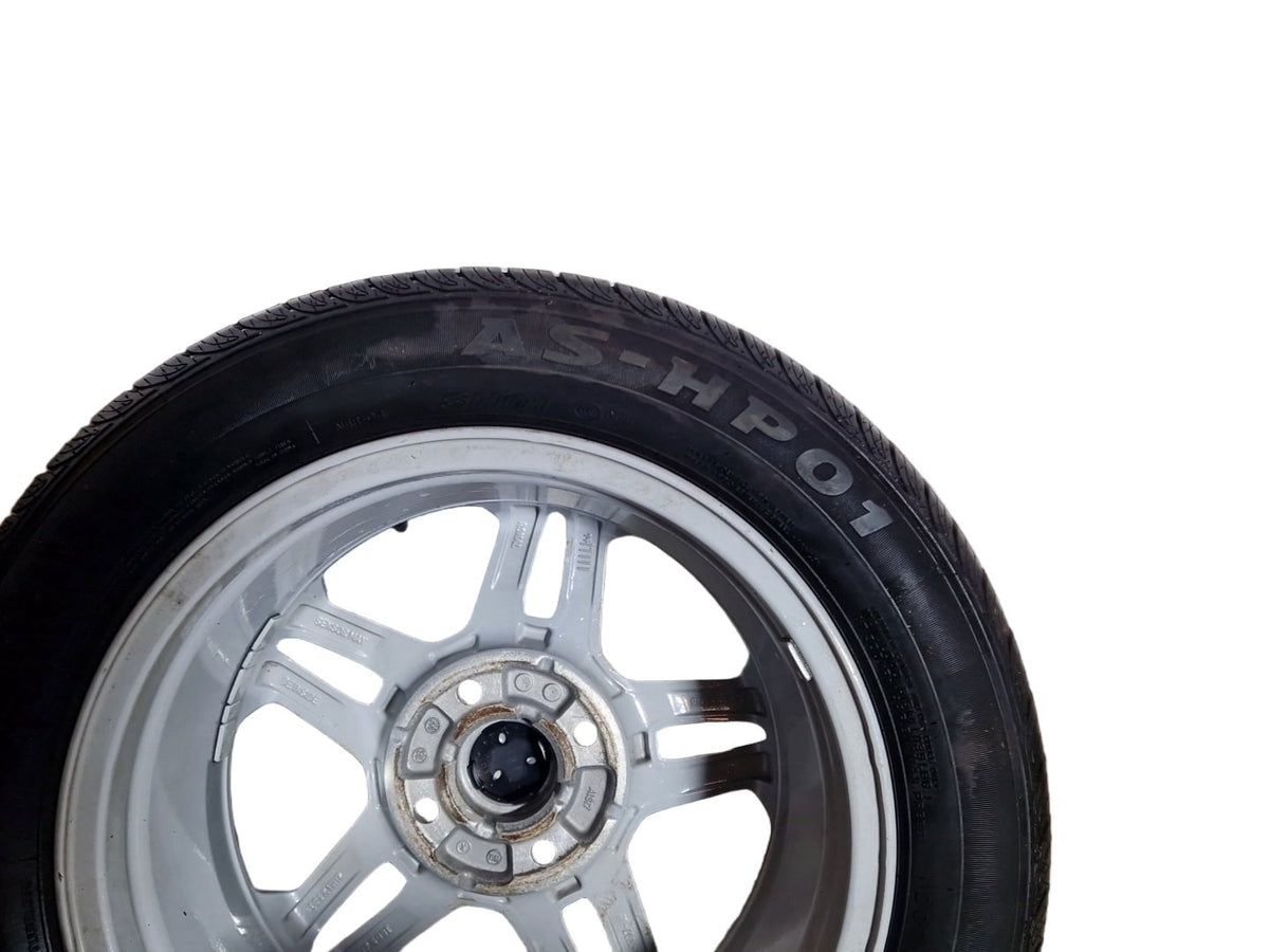 Ford Fiesta MK7 15" Alloy Wheel with Tyre 195/55/15 ~6mm C1BC-1007-BB