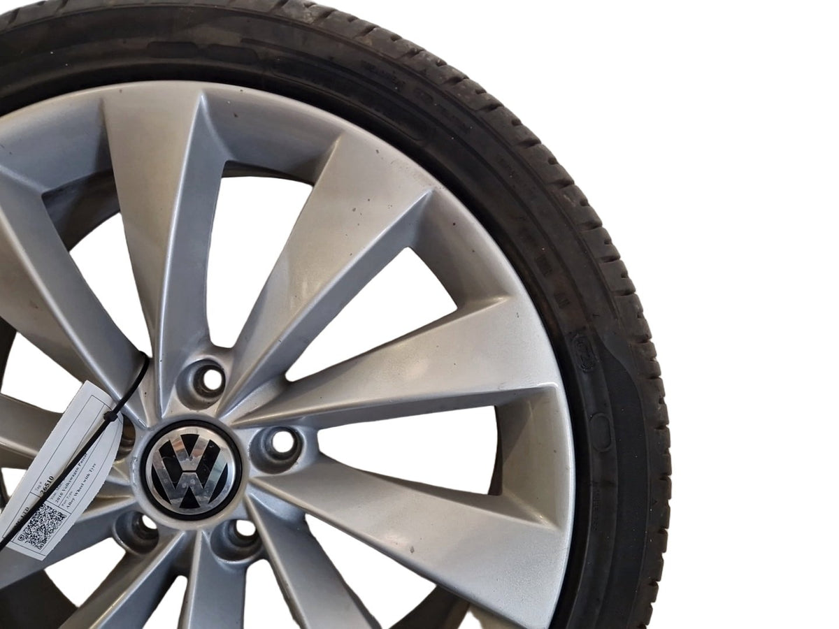 Volkswagen Passat MK5 (B6) (3C) 18" Alloy Wheel with Tyre 235/40/18 ~5mm