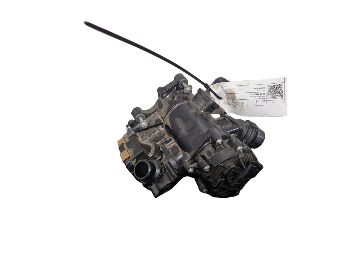 BMW 118i F40 Genuine 1.5 Petrol B38 Thermostat Housing 8631943