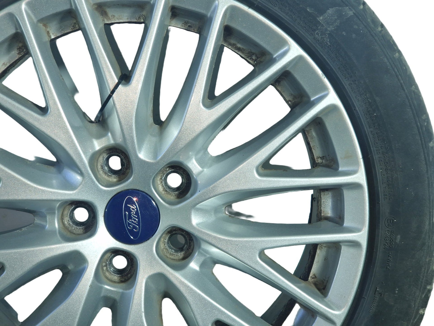 Ford Focus MK3 (C346) 17" Alloy Wheel with Tyre 215/50/17 ~6mm
