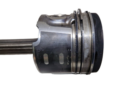 Volvo V40 MK3 (525) Hatchback 1.6 Diesel Genuine Engine Piston