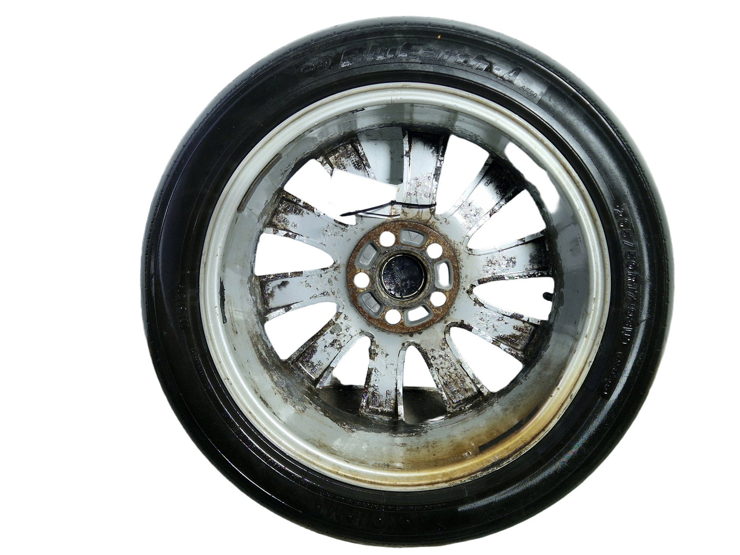 Volvo V40 MK3 (525) 17" Alloy Wheel with Tyre 205/50/17 31381857