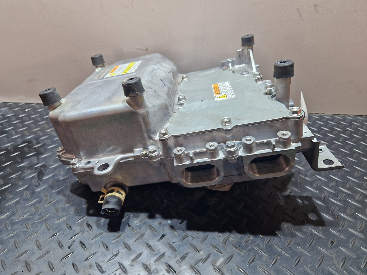 Mitsubishi Outlander PHEV MK3 (RE1) (GG2W) SUV Voltage Battery Inverter 9410A081