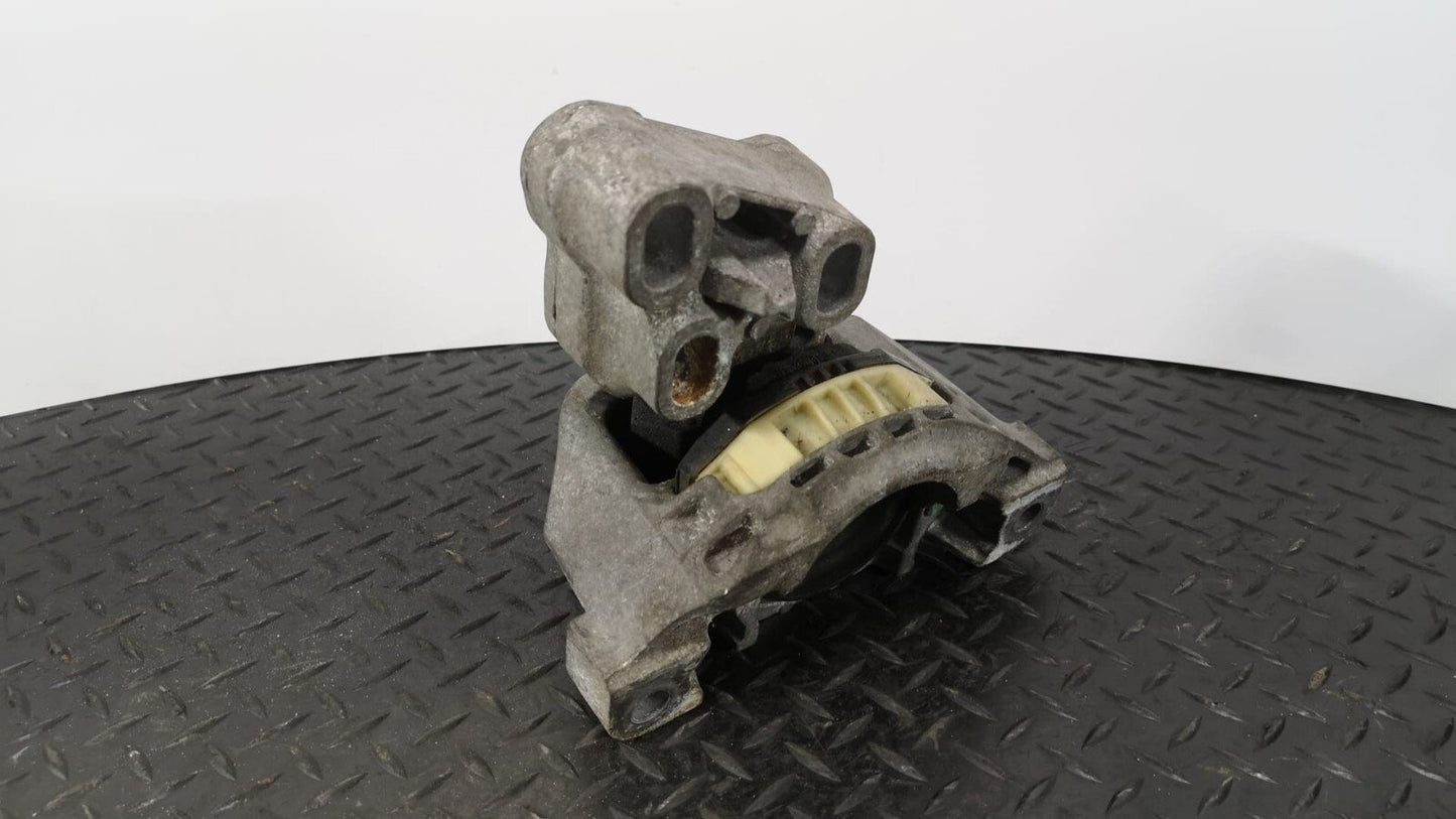 MERCEDES BENZ A B CLASS 1.8/2.1 CDI LEFT PASSENGER SIDE ENGINE MOUNT A24624002