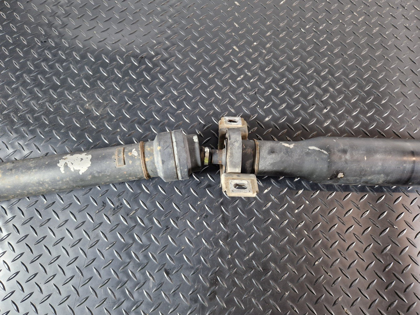 11-19 MERCEDES BENZ GLE500 W166 PETROL HYBRID PROPSHAFT A1664105800