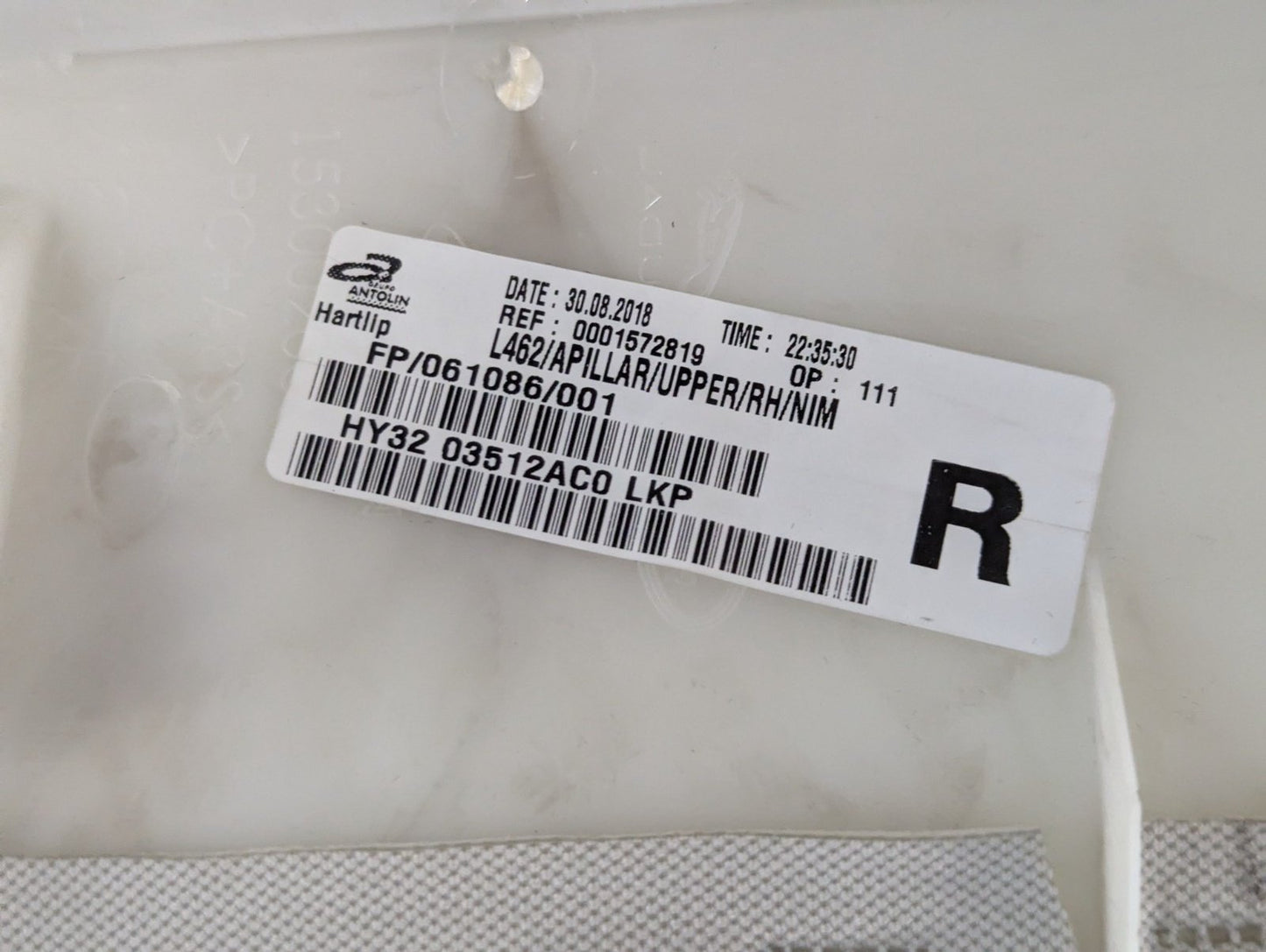 17-ON LAND ROVER DISCOVERY L462 OEM FRONT RIGHT A PILLAR COVER TRIM HY3203512AC0