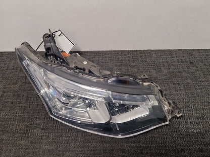 Mitsubishi Outlander PHEV MK3 (RE1) (GG2W) SUV Front Right Headlight 8301C2-06