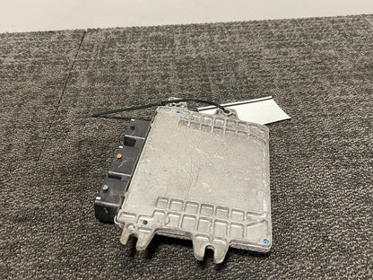 Nissan Juke MK1 (F15) SUV Genuine Engine Control Unit ECU MEC940-390 BEM330-400