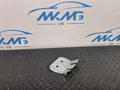 19-ON RANGE ROVER EVOQUE L551 INSTRUMENT PANEL BRACKET MOUNT HOLDER K8D2043B58AB