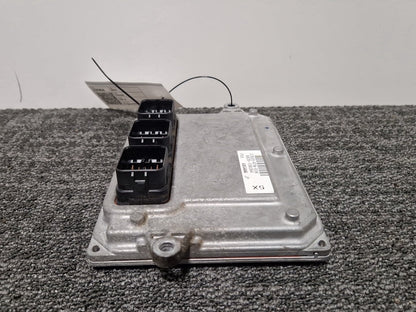 Honda CR-Z MK1 (ZF13) Coupe Genuine Engine Control Unit Module ECU 37820-RTW-E06