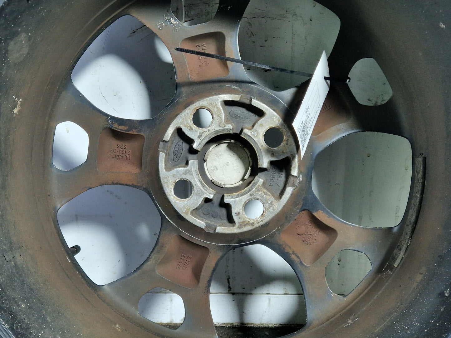Ford Fiesta MK7 (B299) 17" Alloy Wheel with Tyre 205/45/17 ~4mm