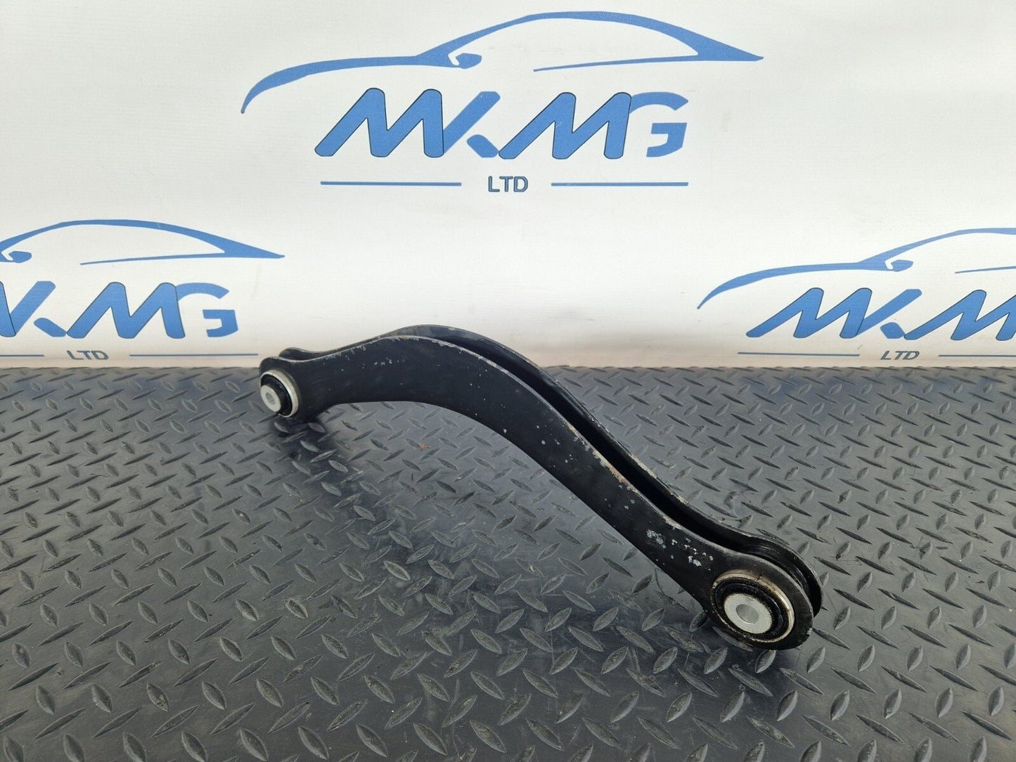 16-19 AUDI A4 AVANT B9 REAR LEFT N/S CONTROL ARM 8W0505397 8W0505371B