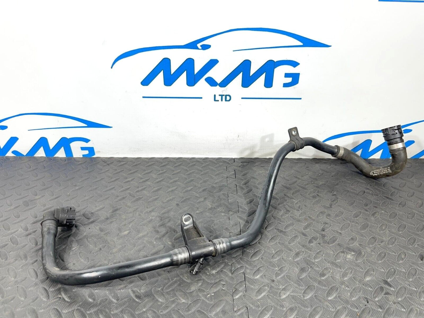14-21 MERCEDES BENZ C300 W205 GENUINE WATER RADIATOR HOSE PIPE A2055001000