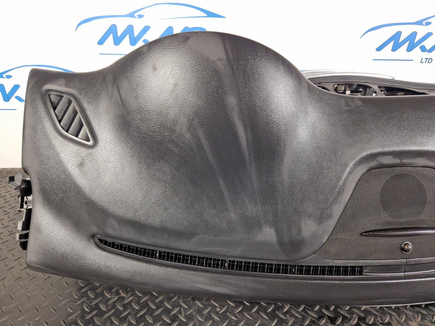 14-20 MERCEDES BENZ GLA X156 GENUINE COMPLETE DASHBOARD WITH A-BAG