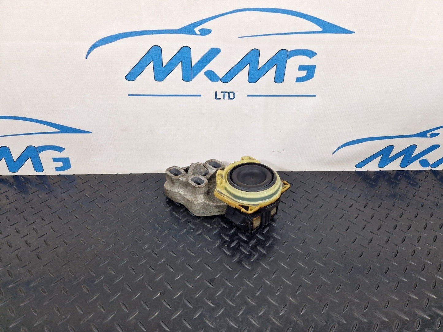 14-20 MERCEDES BENZ GLA X156 FRONT LEFT PASSENGER SIDE ENGINE MOUNT 326E23F