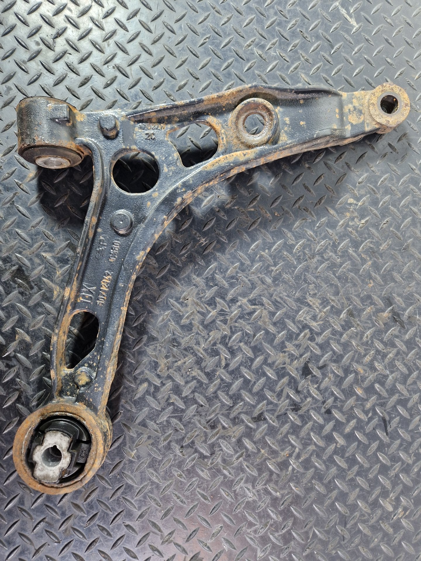 Peugeot Boxer MK3 Cargo Van Front Right Driver Side Wishbone 50712142