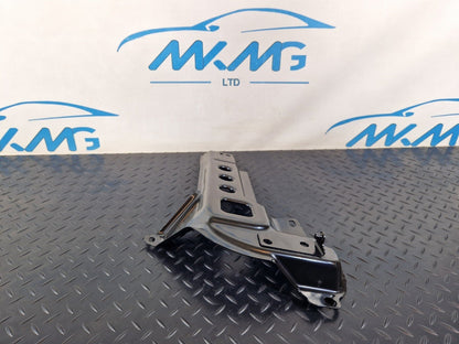 14-21 MERCEDES BENZ C300h W205 BOOT TRUNK RIGHT COVER BRACKET TRIM A2056100002