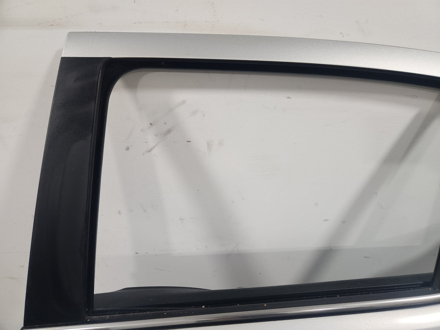 Vauxhall Corsa MK4 Hatchback 5dr Rear Left Complete Door in Switchblade Silver